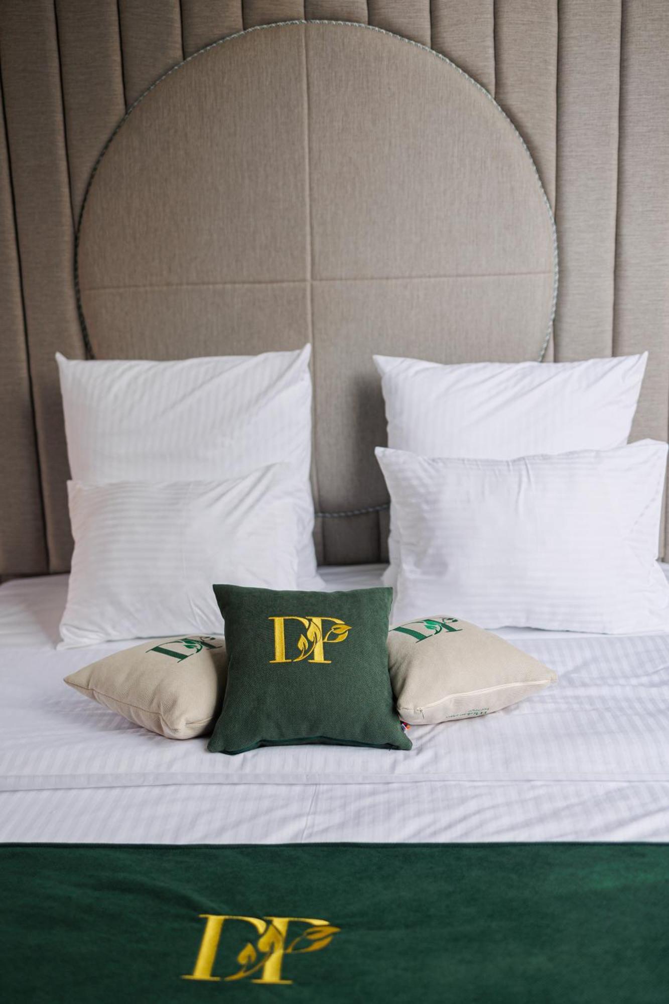 Dream Park Hotel Gyulagarak Bagian luar foto